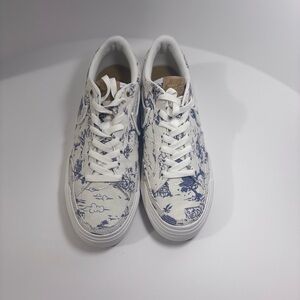 Nike White Sneakers with Blue Design